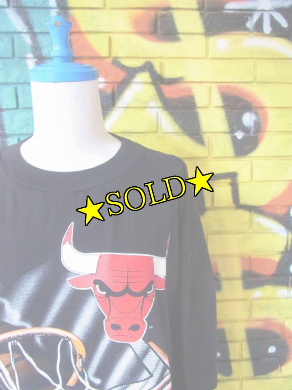 画像1: [USED]-90's【Magic Johnson's T】“CHICAGO BULLS” DESIGN PRINT T-Shirts (1)