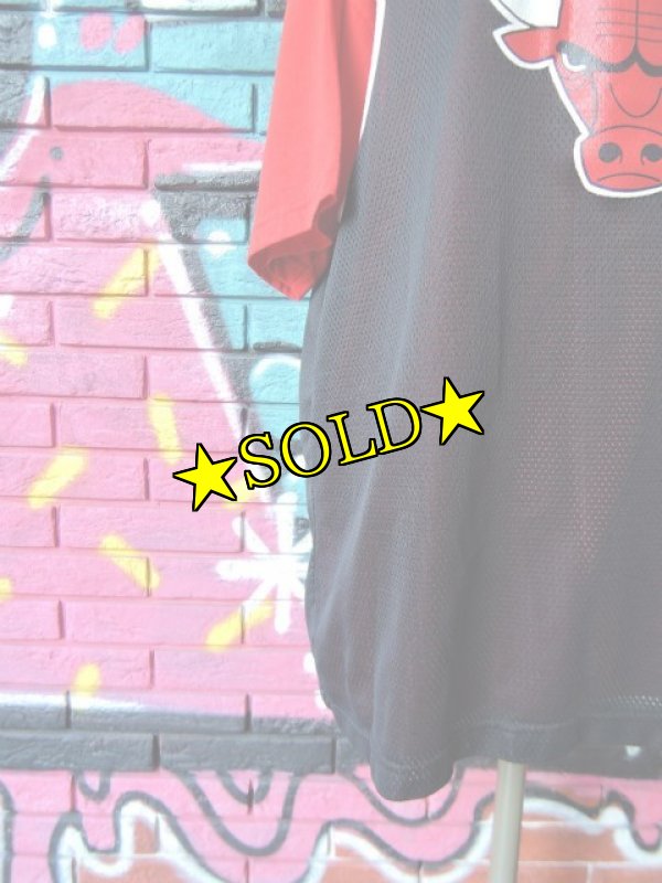 画像4: [USED]-90's【STARTER】“CHICAGO BULLS” TANK TOP DESIGN T-Shirts (4)