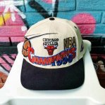 画像1: [USED]-1996【LOGO AHLETIC】“NBA CHAMPION CHICAGO BULLS” SNAPBACK  (1)