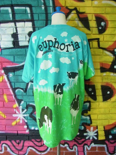 USED]-90's【LIQUID BLUE】“BEN & JERRY'S”ALL OVER PRINT T-Shirts - PA
LE  ONLINE